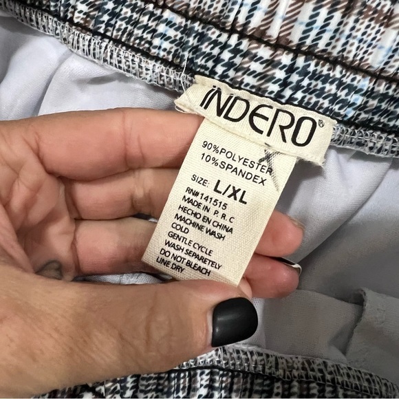 INDERO Houndstooth Stretch Trousers NWT woman’s size L/XL - Picture 9 of 11